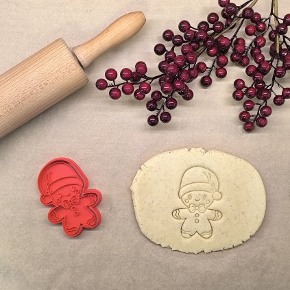 Vykrajovátko s razítkem Pan Piškot Vánoční – detailní 3D otisk pro vánoční sušenky.