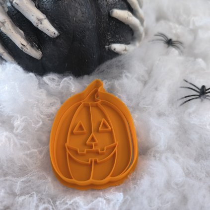 Originální 3D vykrajovátko pro strašidelné halloweenské sušenky a perníčky.