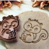 3D vykrajovátko Veverka s žaludem – ideální pro zábavné pečení podzimních sušenek.
