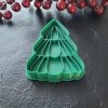 Vykrajovátko s razítkem Strom zasněžený – detailní 3D otisk zimního stromu na vánoční sušenky.