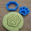 Vykrajovátko s razítkem Psí tlapka - ideální pro tvorbu roztomilých sušenek a lineckého.