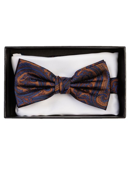 Motýlek v hnědé a modré barvě.