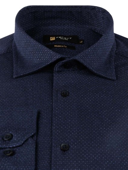 tmavě modrá košile