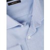světle modrá košile