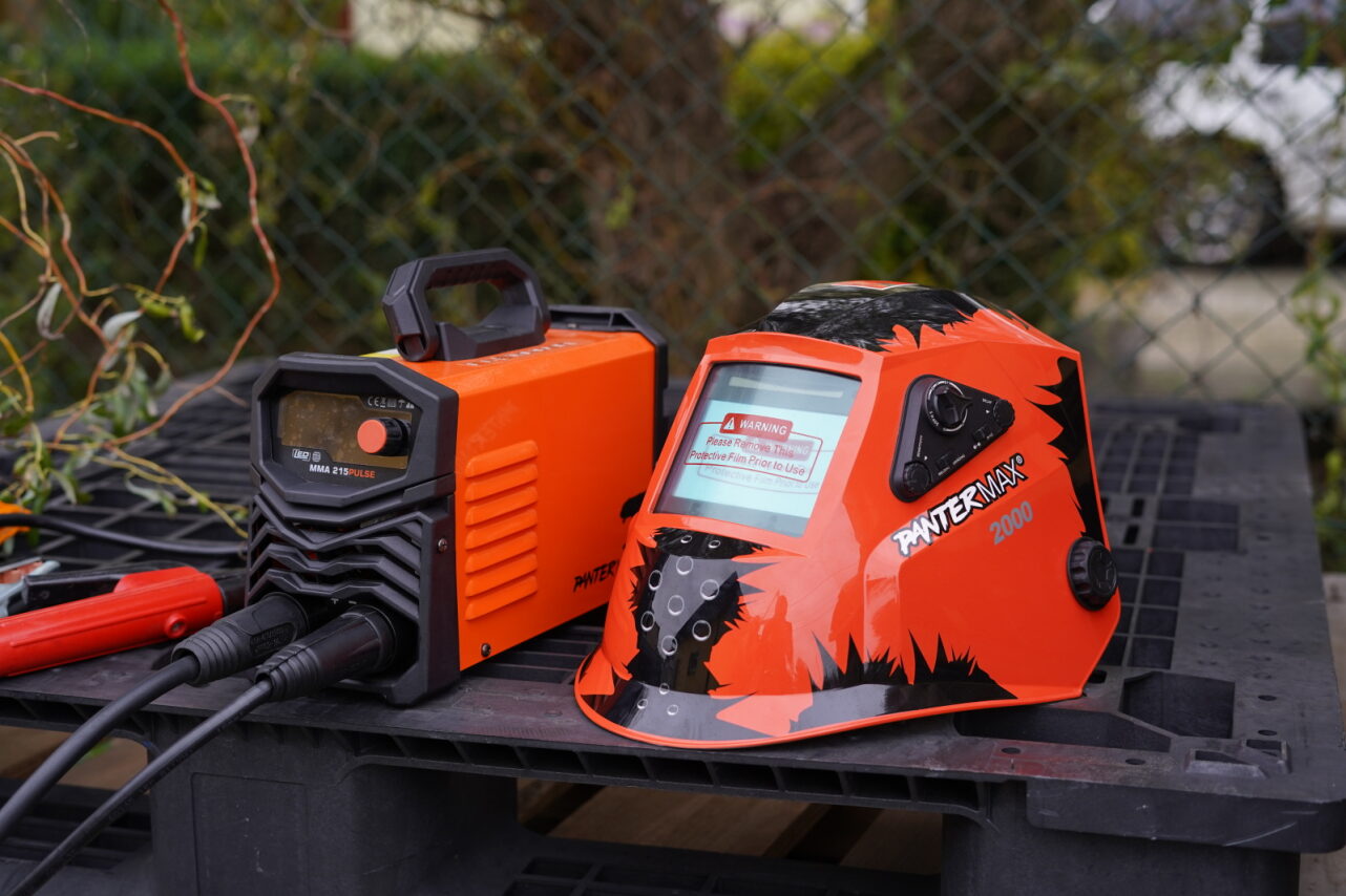 Jak správně čistit a udržovat svařovací kuklu pro dlouhou životnost