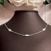 Stříbrný náhrdelník Clary
