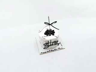 dort na zakázky: aesthetic mini Cake 🤩🥳 ___________________________ FB/IG/Tiktok: @papa_bakery_...