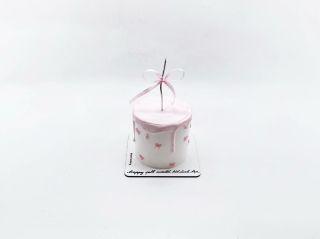 dort na zakázky: aesthetic cake 🤩🥳 ___________________________ FB/IG/Tiktok: @papa_cake_n_more...