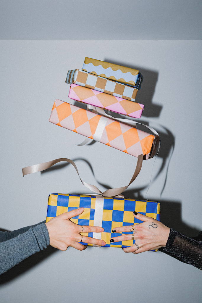 Gift guide 2025: tipy na papírové dárky