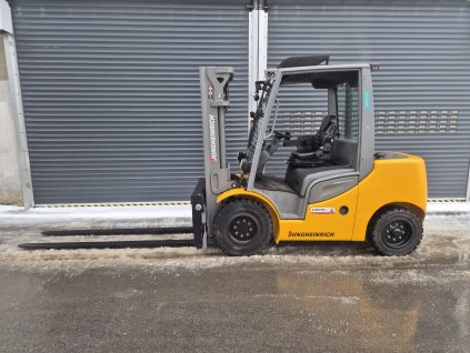 Použitý vysokozdvižný vozík Jungheinrich DFG 550 S