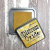 distress oxide tim holtz fossilized amber 2