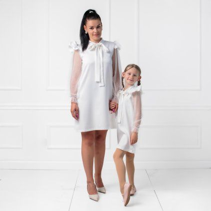 Dievčenské biele šaty perla