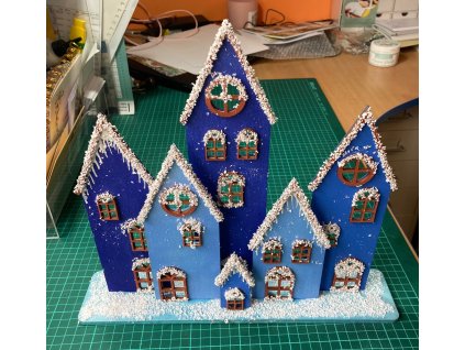 Kompletní kreativní sada zimní varianta domečků,sníh,váleček,světelný řetěz,barva a kontura