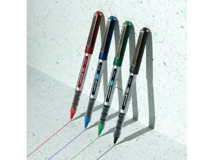 UNI EYE inkoustový roller 0,5 mm