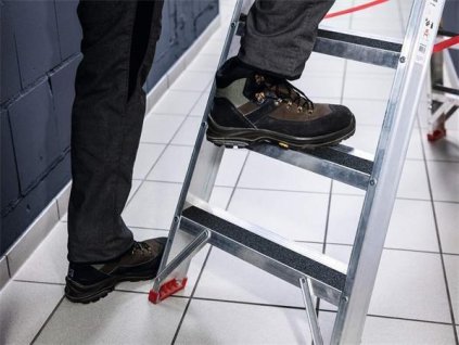 B1F9FB2E E07C 4857 8929 0A007ACB57FB DB106401 5