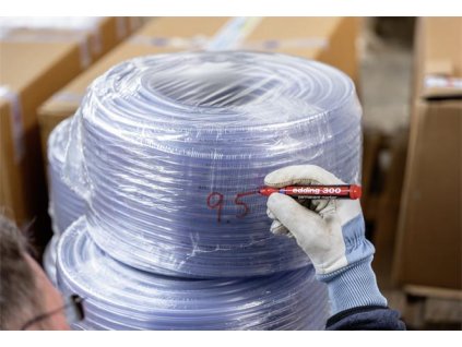 D2F7C7E4 DBA4 437A 998F EF2DFE46A997 TED30011 7