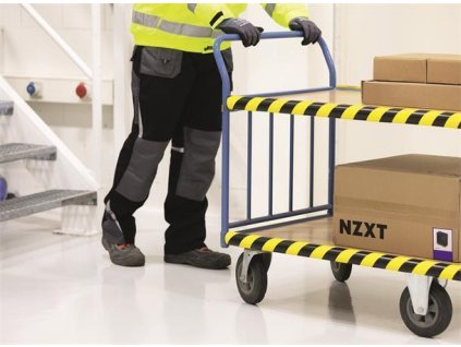 A569513C C2A3 4AA2 90AE 1841CFFA2F63 DB1115130 3