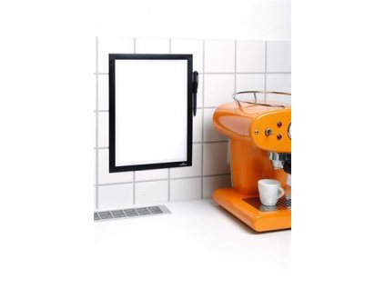 23D9E203 D95A 45D8 9B7F 24FABBAA8084 DB499301 3