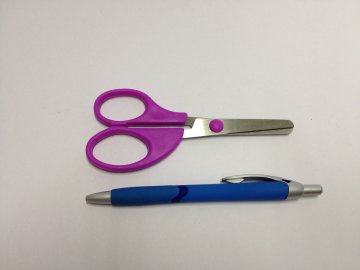 Nůžky 13,5cm - 15 POSLEDNÍ KUSY -