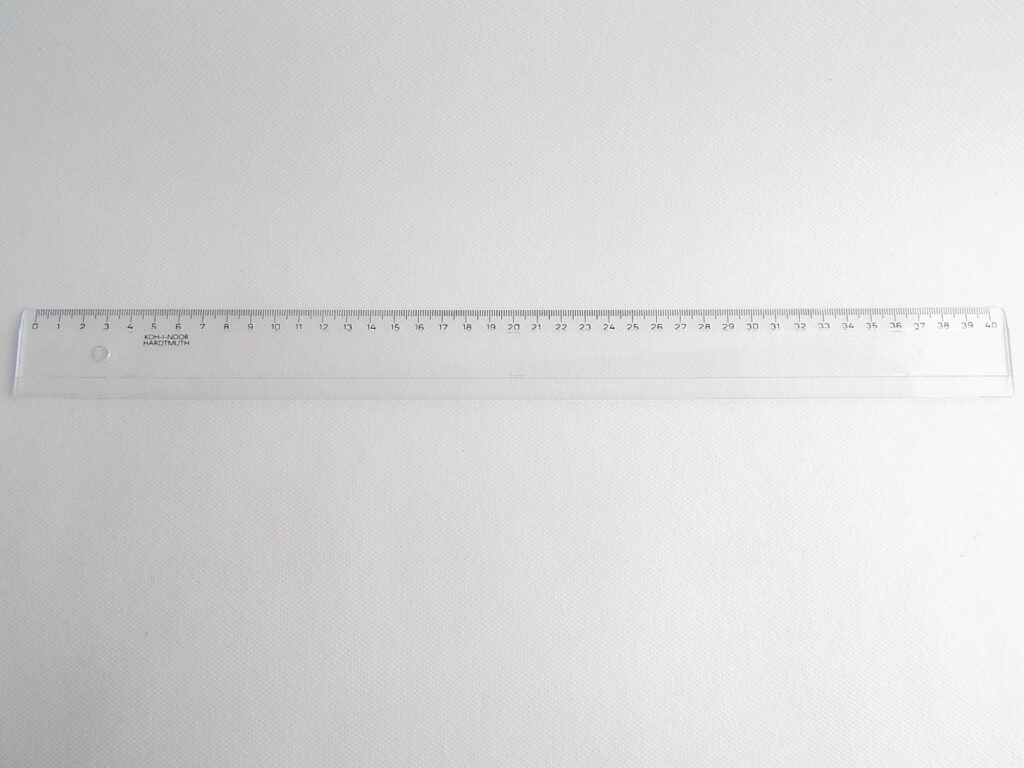 Pravítko 40 cm transparentní