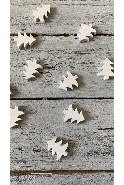 Bílý dřevěný stromeček.  Rozměr 2 x 2 cm