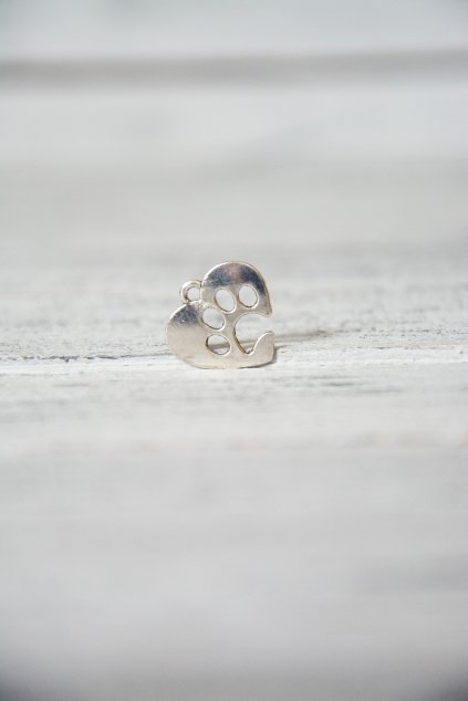 Kovová ozdobná  tlapka