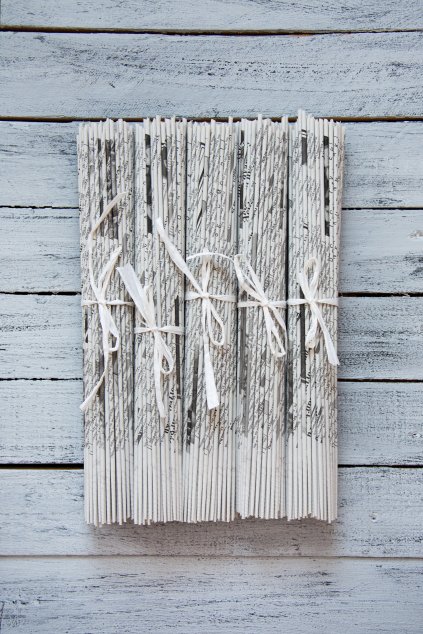 Papírové ruličky na pletení košů černobílý nestárnoucí efekt