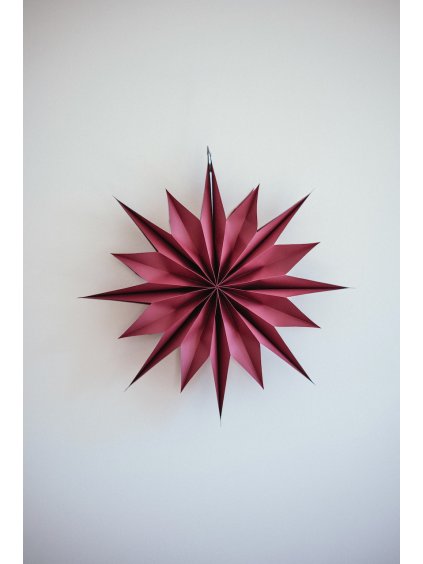 DIY papírová hvězda - vínová