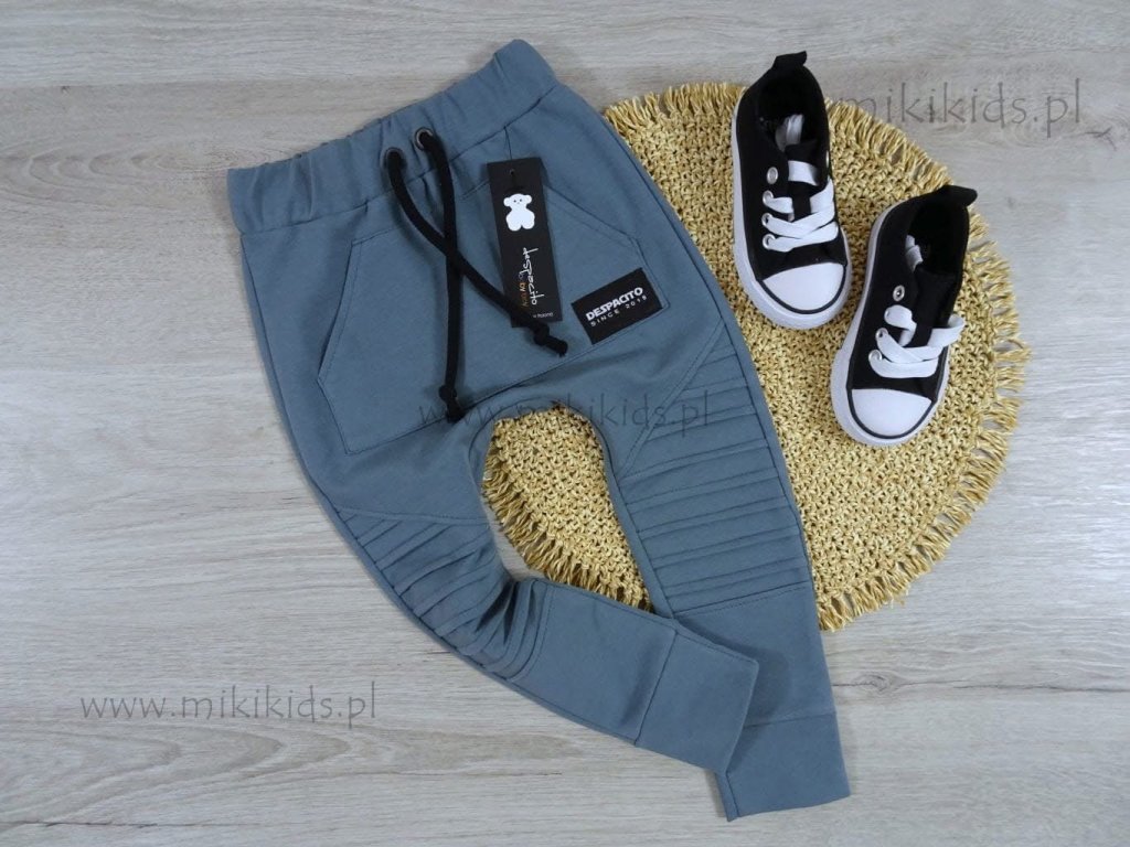 Despacito tepláky basic blue