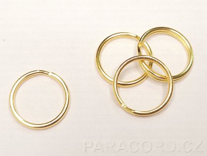 klíčový kroužek zlatý barva klíče paracord