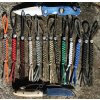 31812 paracord privesek na nuz vlastni barvy