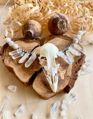 Jeden šamanský náhrdelník na přání 🤩🦅🦬#nahrdelnik #vultureculture #krystaly #saman #paradickynarucicky