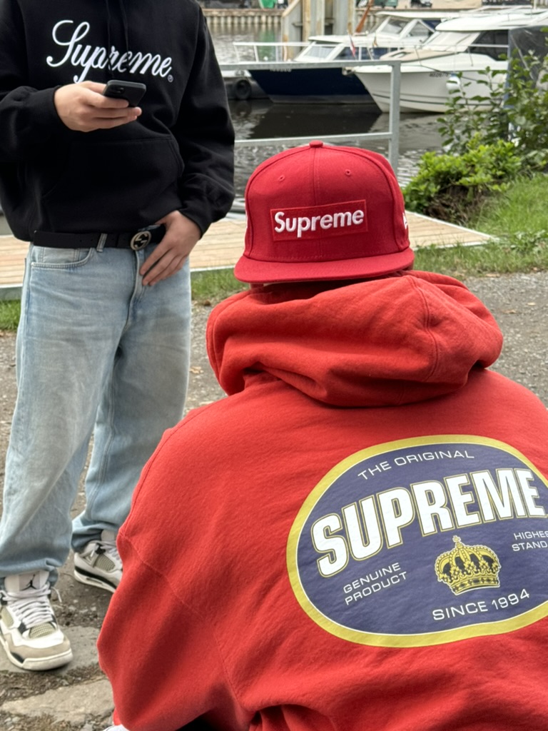 Jak kombinovat oblečení značky Supreme s jinou módou