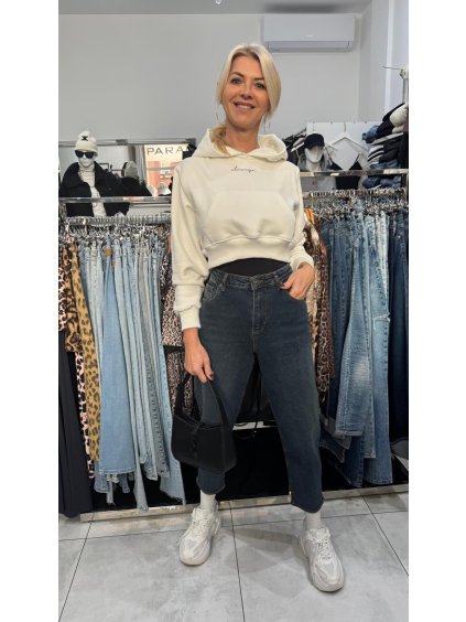 WhatsApp Image 2024 12 03 at 09.38.19