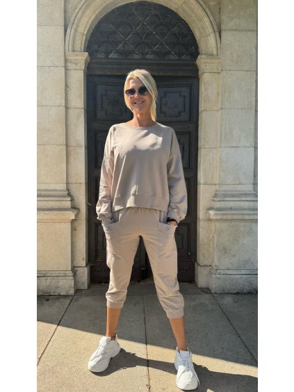 WhatsApp Image 2025 09 10 at 08.02.34 (5)