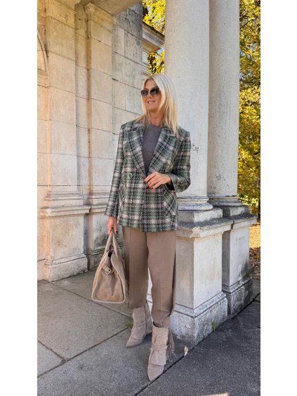 WhatsApp Image 2025 10 20 at 20.16.21 (1)