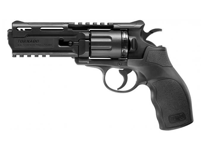Vzduchový revolver UX Tornado