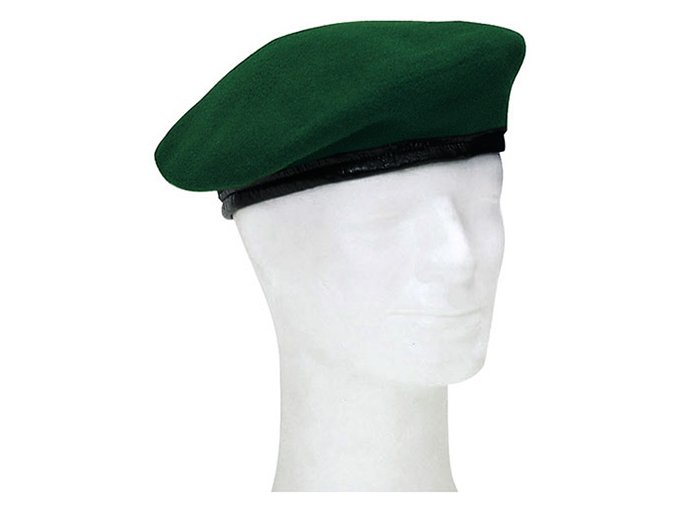 Baret BW TMAVĚ ZELENÝ použitý