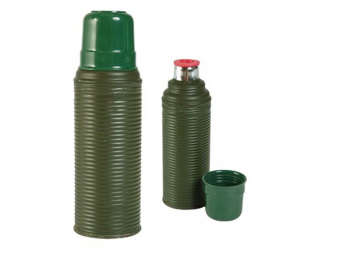 Termoska ŠVÉDSKÁ gumové víčko 0,5l ZELENÁ použitá