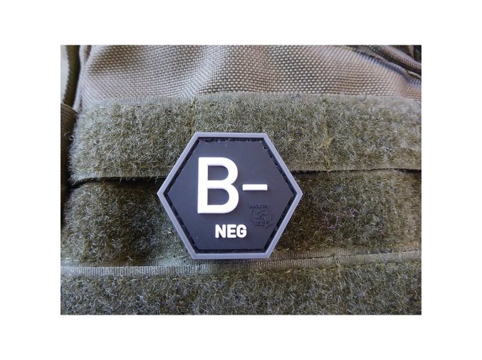Nášivka hexagon krev B NEG plast ČERNÁ SWAT