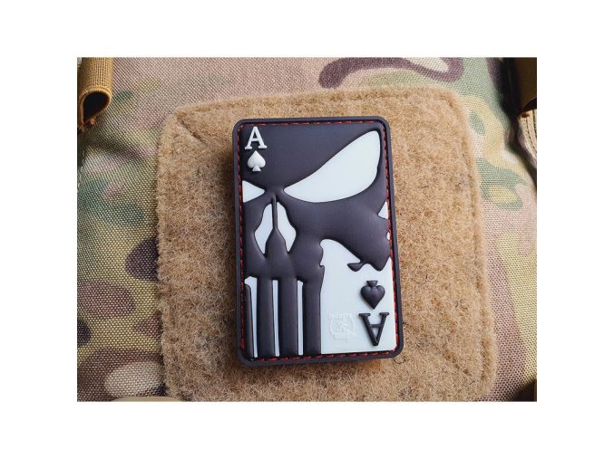 Nášivka PUNISHER ACE OF SPADES velcro GLOW IN THE DARK