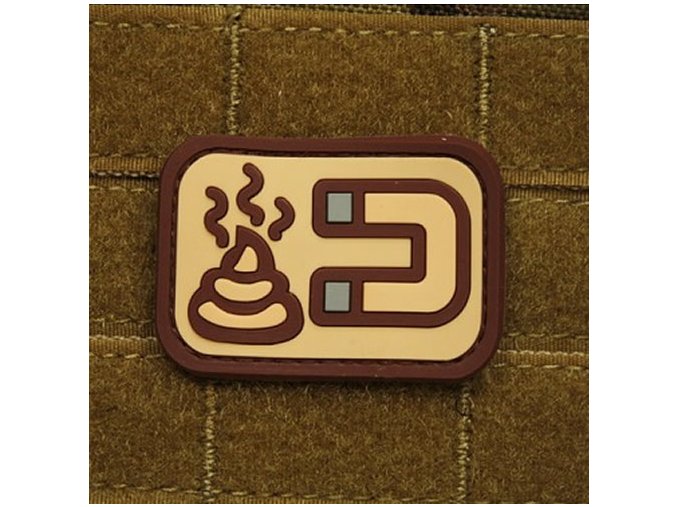 Nášivka SHIT MAGNET plast DESERT