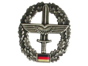 Odznak BW na baret Heeresfliegertruppe