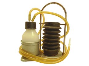 Odsávačka šlapací O-69 k odstraňování hlenu z dýchacích cest