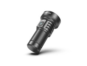 Svítilna M4 MINI V2 dobíjecí, multifunkční, 2000 lumenů, 700 metrů, IP68