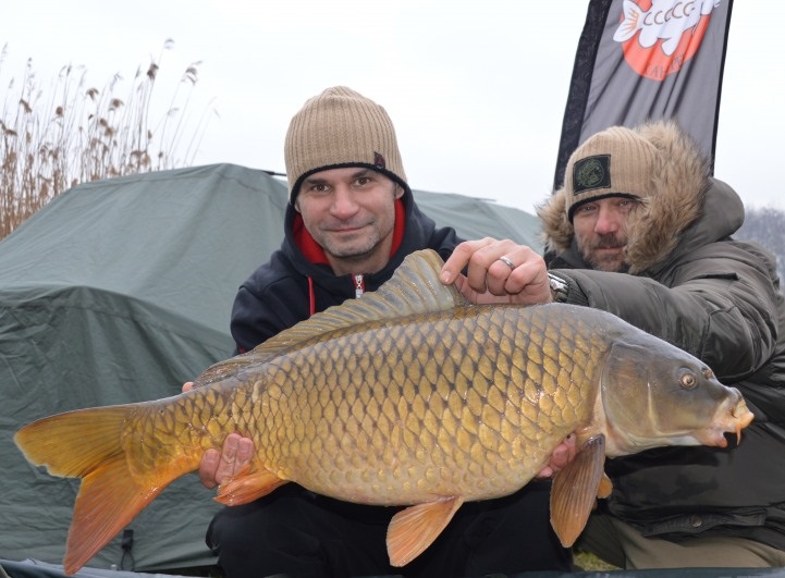 JEZERO VRBENSKÝ - TEAM KAHYPEE