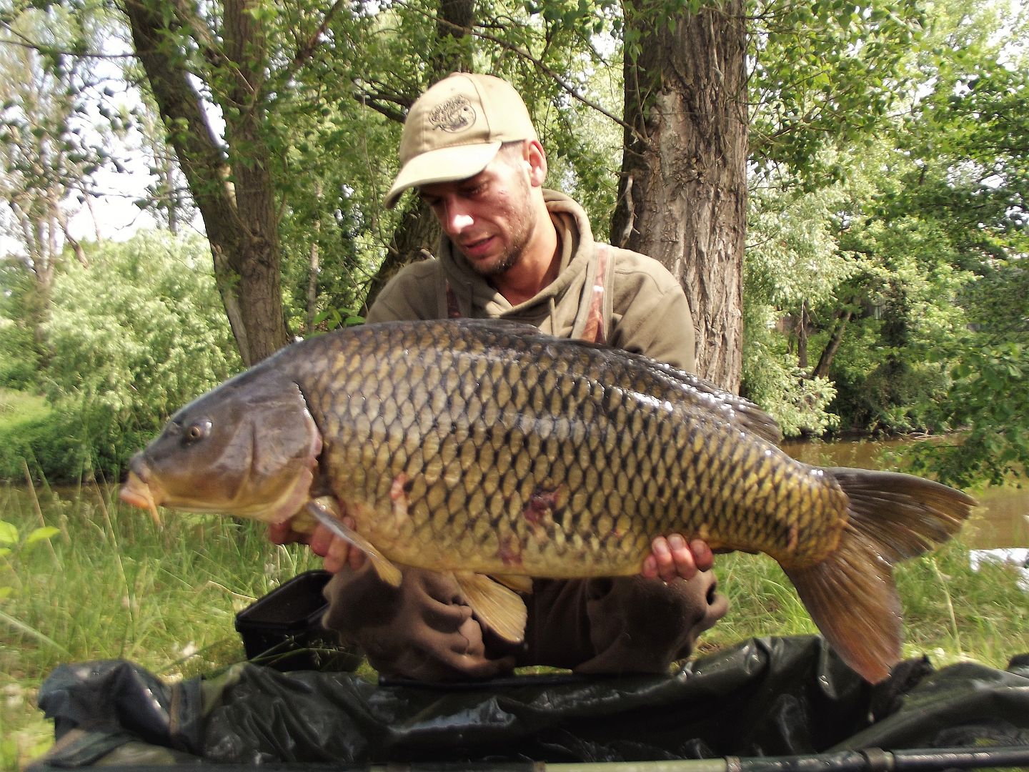 JARCOVI VYCHÁZKY K ŘECE S PZNKEM 2