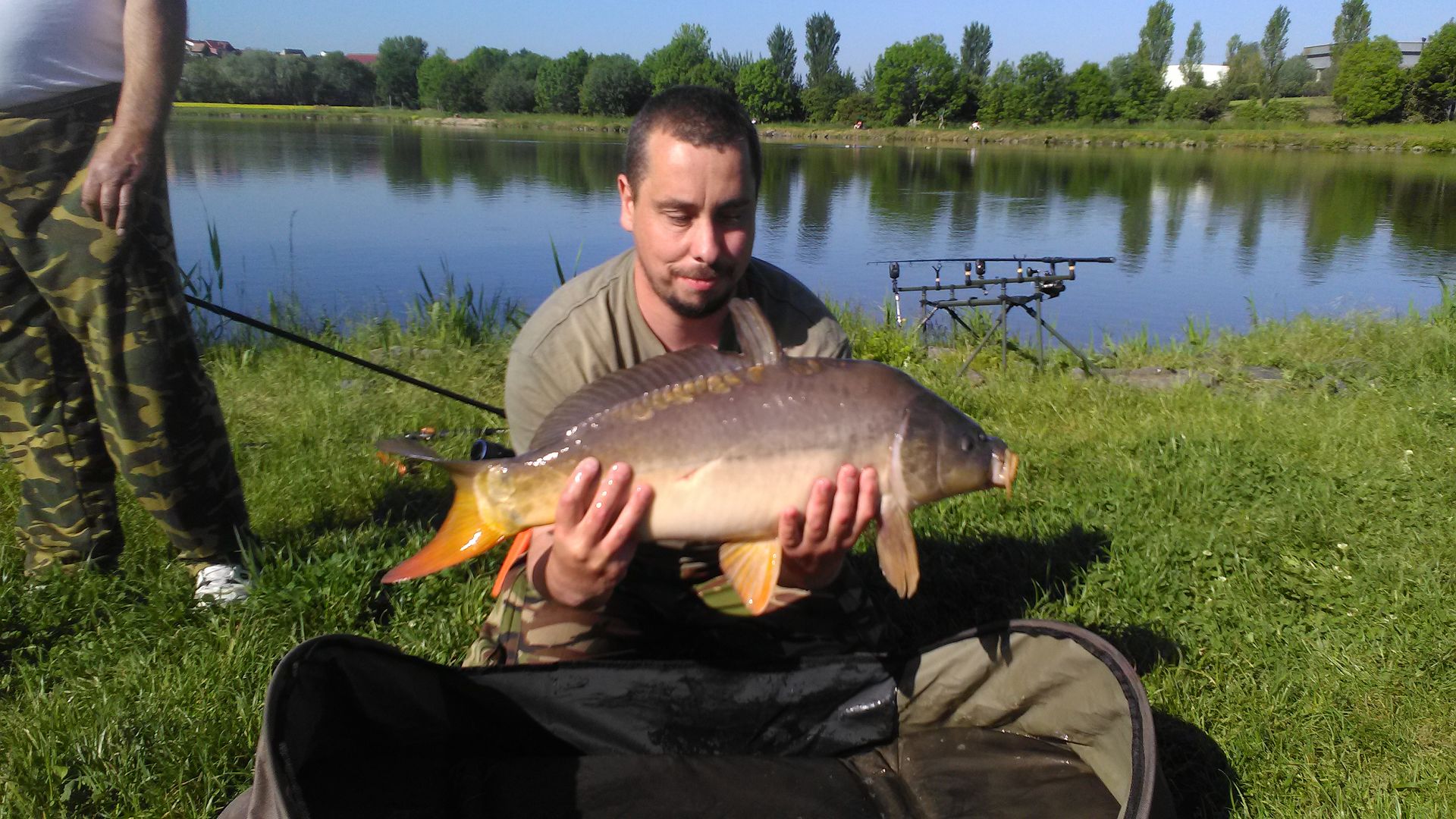 ČR - RYBNÍK U JELENA LUNÍKOV