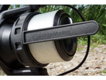 RidgeMonkey Line Control Arm závěsný klip na naviják