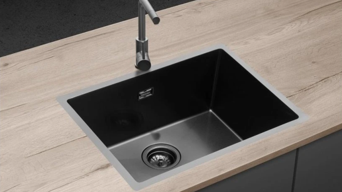 Dřezy do roviny (integrovaný s pracovní deskou)